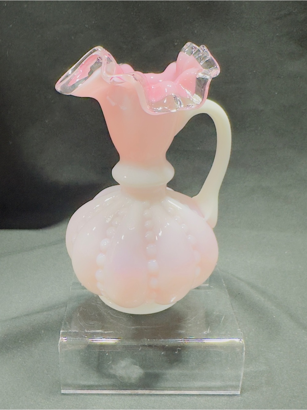 Vintage 1940's Fenton White Pink Ruffled Edge Beaded Melon Glass Pitcher Attache - Picture 4 of 12